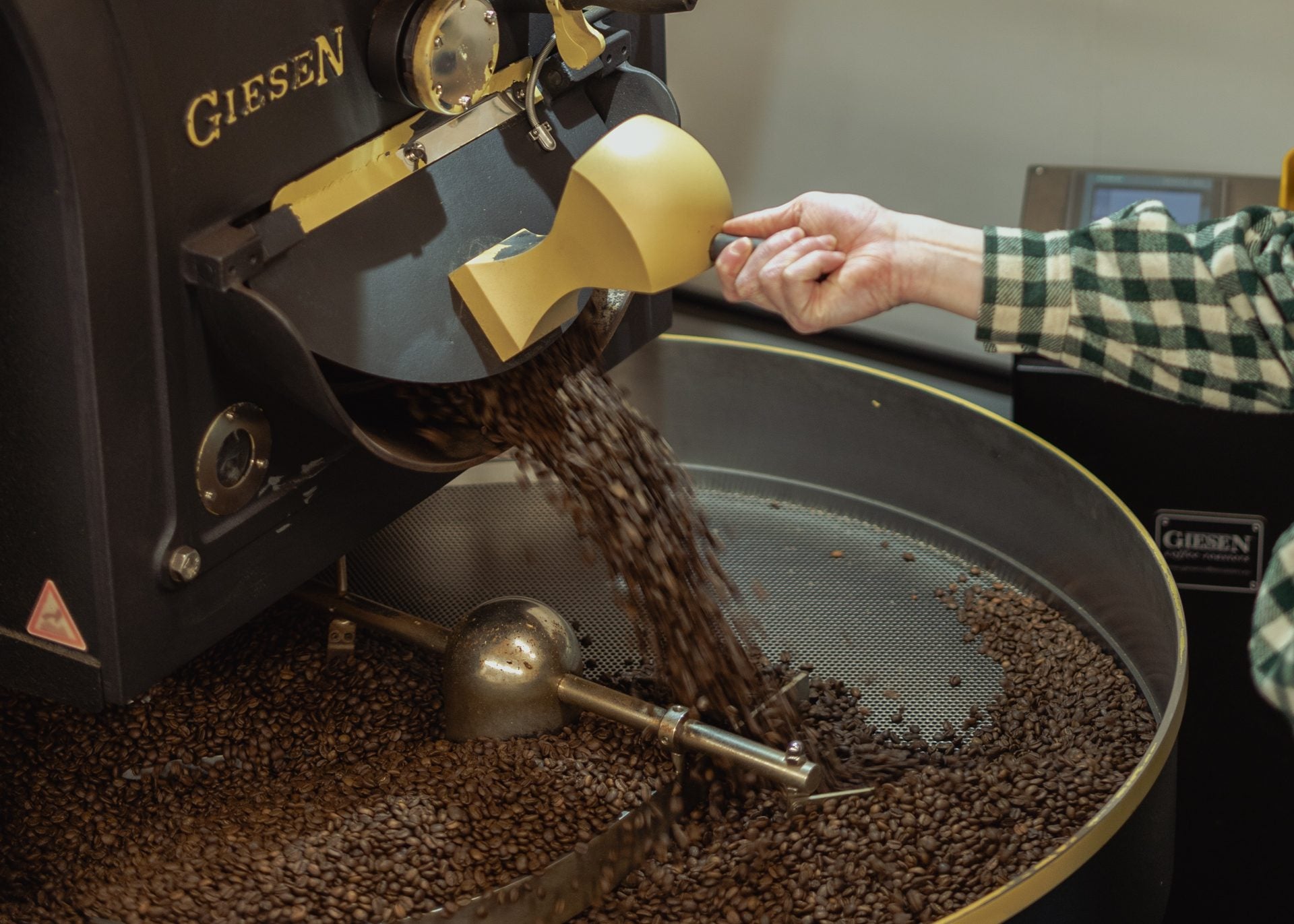 Hinba Coffee Roasters, speciality coffee born on the Isle of Seil, Scotland